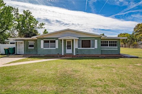 1904 E Orange Ave, Eustis, FL 32726 photo 1