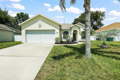 209 Bluff Pass Dr, Eustis, FL 32726 photo 1