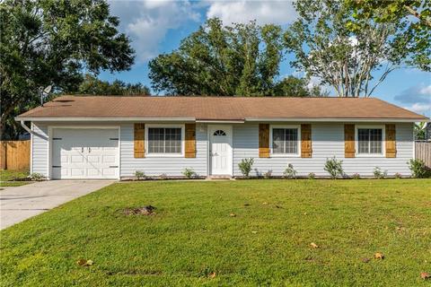 4885 Wren Dr, Saint Cloud, FL 34772 photo 1