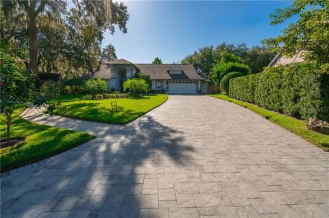 17325 Oak Ledge Dr, Lutz, FL 33549 photo 1
