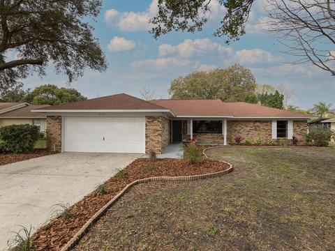 2103 Ken Ct, Mount Dora, FL 32757 photo 1
