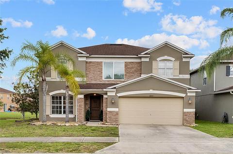 1865 Strathmore Cir, Mount Dora, FL 32757 photo 1