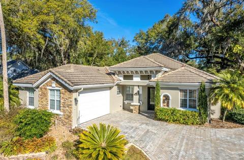 2113 Oak Leaf Cir, Mount Dora, FL 32757 photo 1