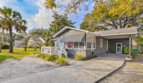 1525 E 1st Ave, Mount Dora, FL 32757 photo 1