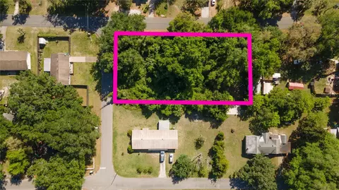 4 Th Ave, Wildwood, FL 34785