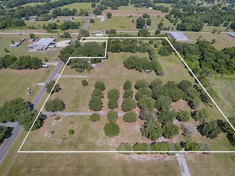 2484 E C 478, Webster, FL 33597 photo 1