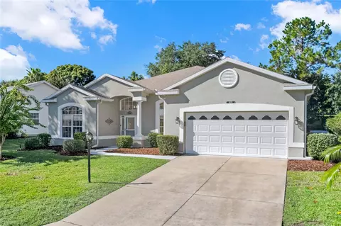 5020 Sawgrass Lake Cir, Leesburg, FL 34748