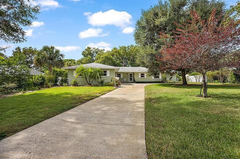 1625 Crestview Dr, Mount Dora, FL 32757 photo 1