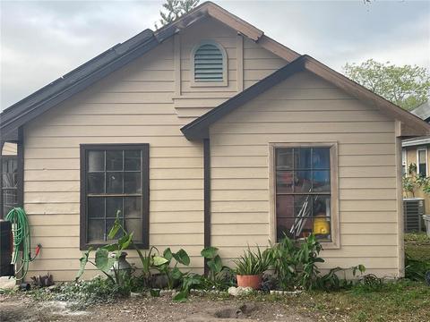 585 Swallow Ct, Apopka, FL 32712