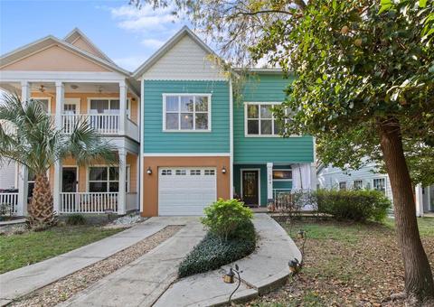 204 Fearon Ave, Mount Dora, FL 32757