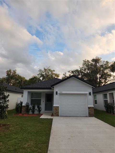 1100 E Gottsche Ave, Eustis, FL 32726 photo 1