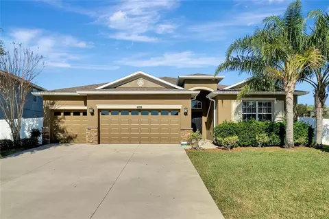 5221 Royce Dr, Mount Dora, FL 32757 photo 1