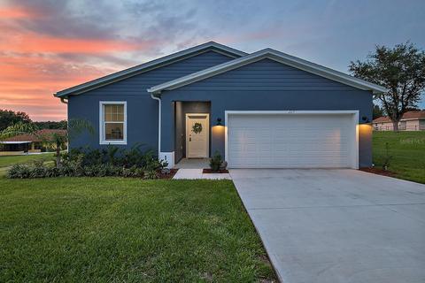 207 Forest Park Ln, Lady Lake, FL 32159