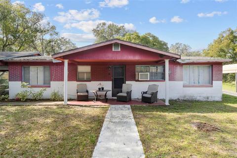 1735 N Simpson St, Mount Dora, FL 32757