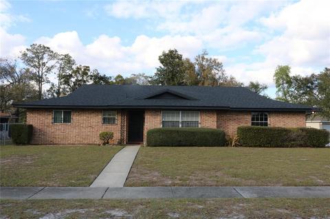 3635 Sailfish Ave, Fruitland Park, FL 34731