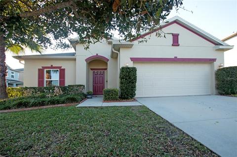 2602 Limerick Cir, Grand Island, FL 32735