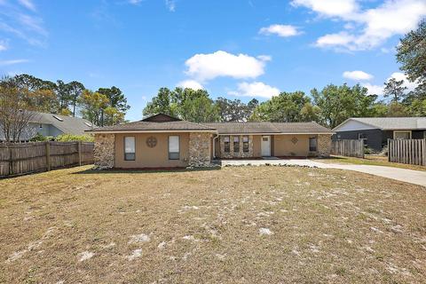 26432 Fishermans Rd, Paisley, FL 32767
