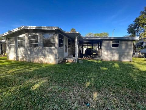 129 Shadow Woods Ln N, Eustis, FL 32726 photo 1