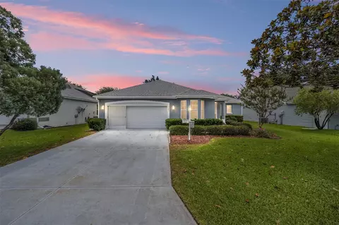 707 Melendez Way, The Villages, FL 32159