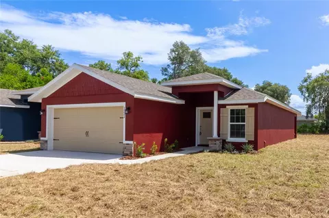 1221 S Center St, Eustis, FL 32726