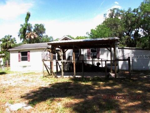 1916 Cr 422, Lake Panasoffkee, FL 33538