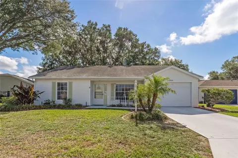25008 Navel Ave, Leesburg, FL 34748