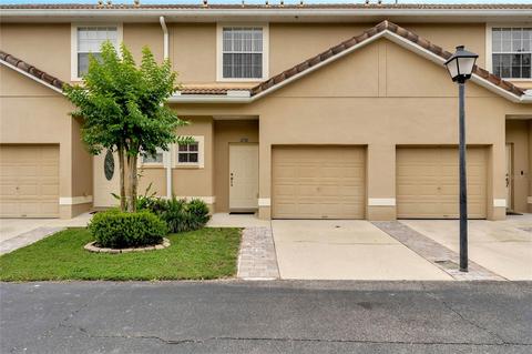 1230 N Fairway Dr, Apopka, FL 32712