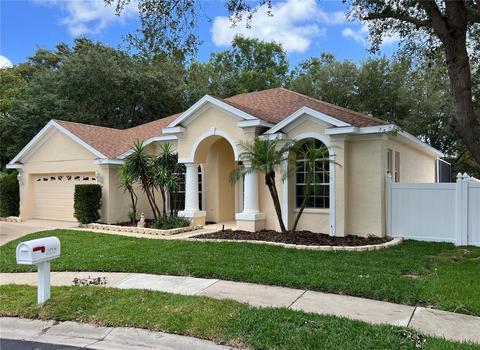 787 N Lake Blvd, Tarpon Springs, FL 34689