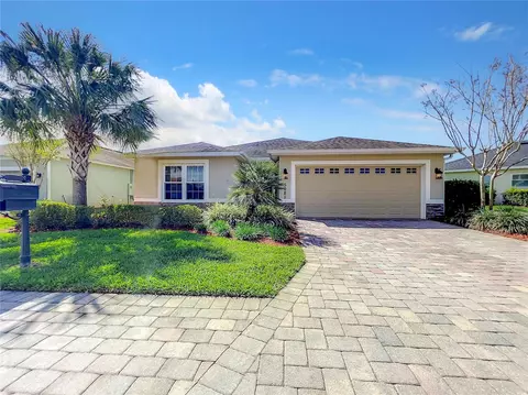 5081 Neptune Cir, Oxford, FL 34484