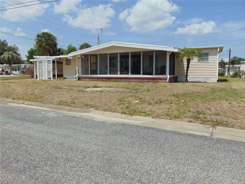 31643 Imperial Dr, Tavares, FL 32778