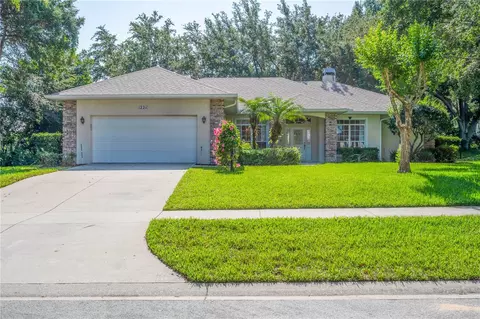 12211 Lake Valley Dr, Clermont, FL 34711