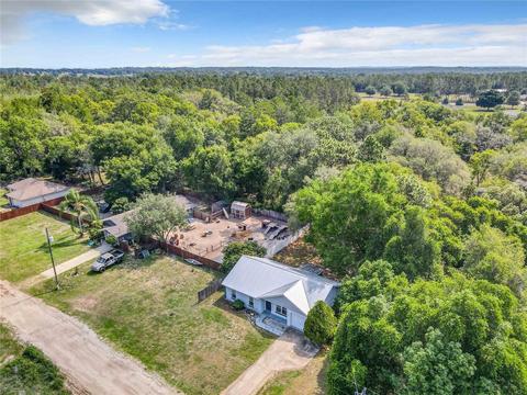 40102 Camphor Rd, Lady Lake, FL 32159
