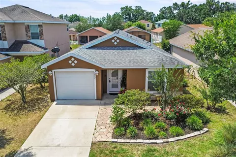 4897 NE 123rd Ln, Oxford, FL 34484