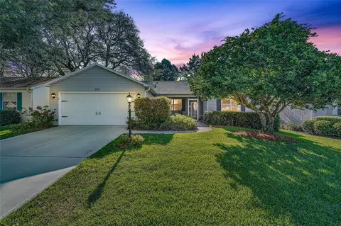 307 Gonzales Pl, The Villages, FL 32159