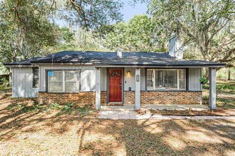 1007 S Whitney Rd, Leesburg, FL 34748