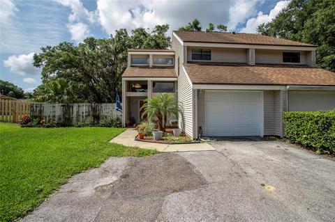 1109 Golf Club Ct, Mount Dora, FL 32757