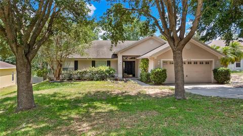 10318 Calle De Flores Dr, Clermont, FL 34711