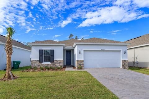 9068 S Cape Cod Rd, Deland, FL 32724