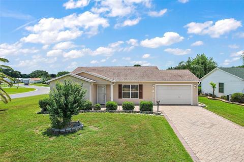 1505 Las Pacos Ct, The Villages, FL 32162