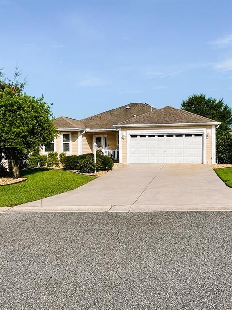 464 Simpson St, The Villages, FL 32162