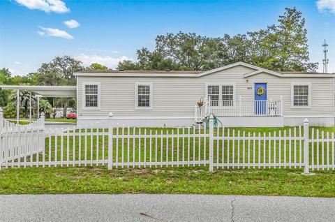 5211 S Castlelake Ave, Floral City, FL 34436