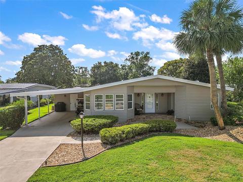 1025 Hilltop Rd, Tavares, FL 32778