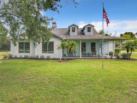 11630 Holmes Dr, Clermont, FL 34711