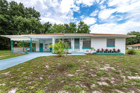 3765 Branch Ave, Mount Dora, FL 32757