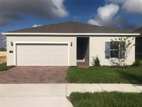 9121 N Cape Cod Rd, Deland, FL 32724