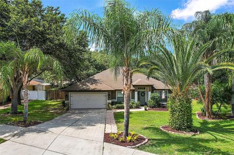 1209 Oak Leaf Ct, Minneola, FL 34715