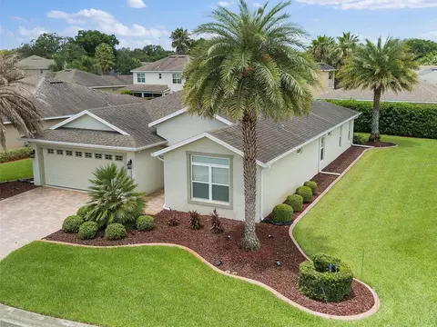 10009 Ketch Kay Ln, Oxford, FL 34484
