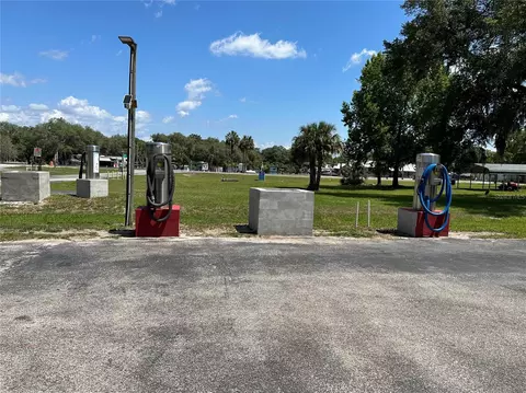 21944 State Road 40, Astor, FL 32102