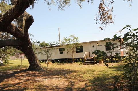 16226 Douglas Rd, Groveland, FL 34736
