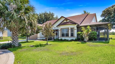 8601 E Dewey Robbins Rd, Howey In The Hills, FL 34737